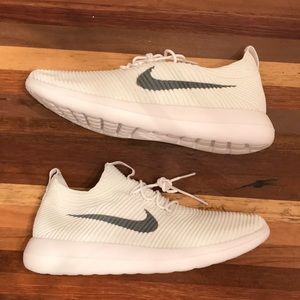 Rare Authentic MENS Nike Roche TWO Flyknit V2